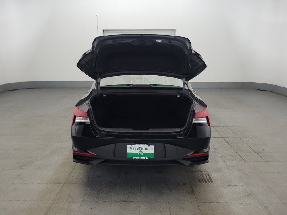 Used 2021 Hyundai Elantra SE w/ Cargo Package FWD image 29