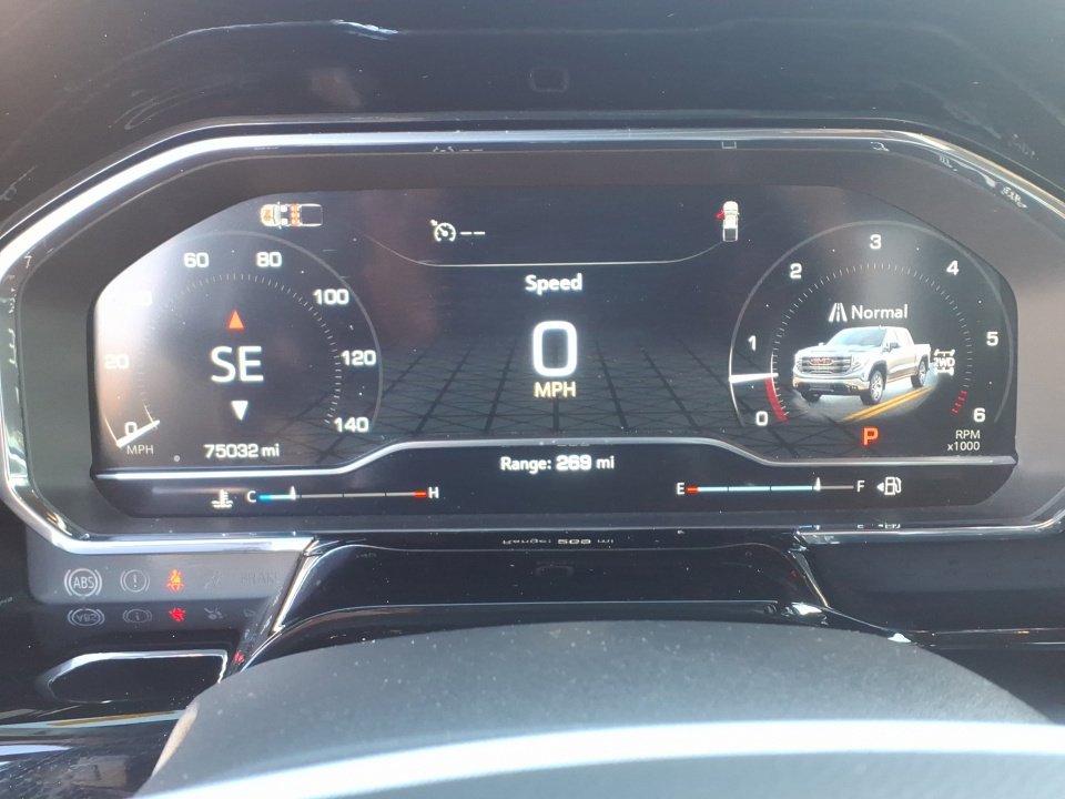 Used 2024 GMC Sierra 1500 SLT w/ SLT Premium Plus Package image 19