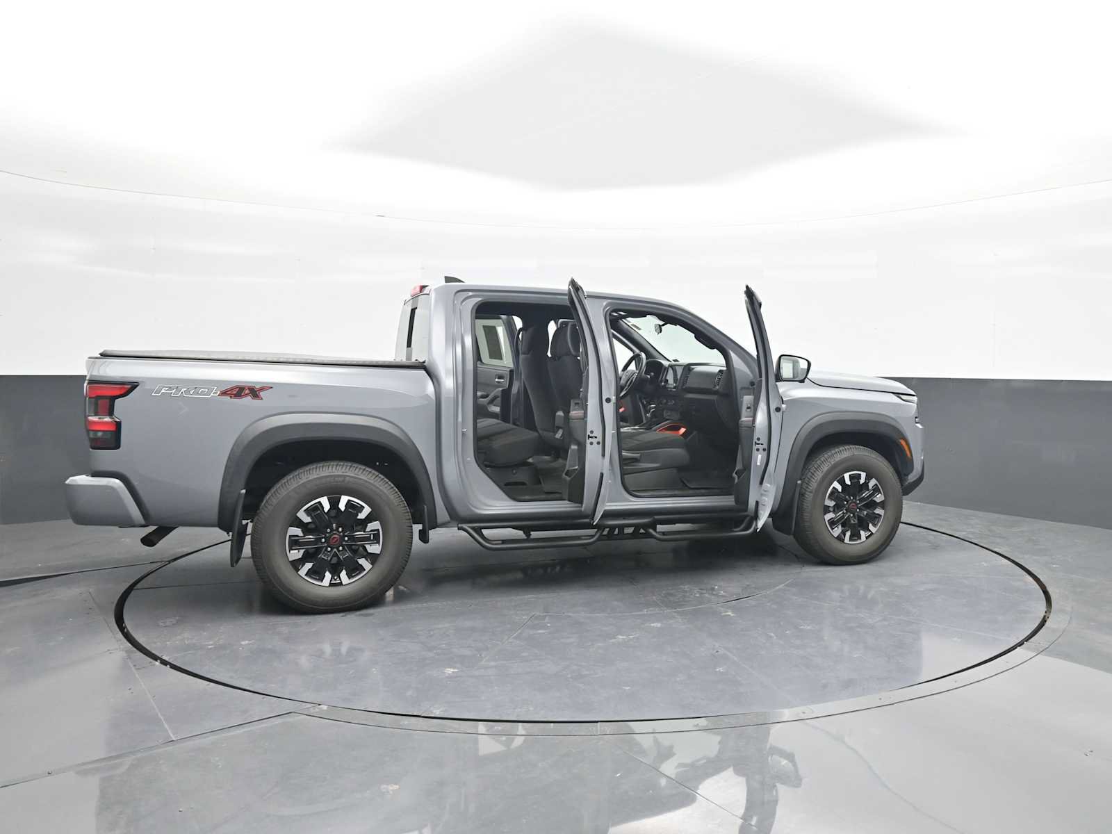 Used 2023 Nissan Frontier PRO-4X w/ Pro Convenience Package AWD/4WD image 44