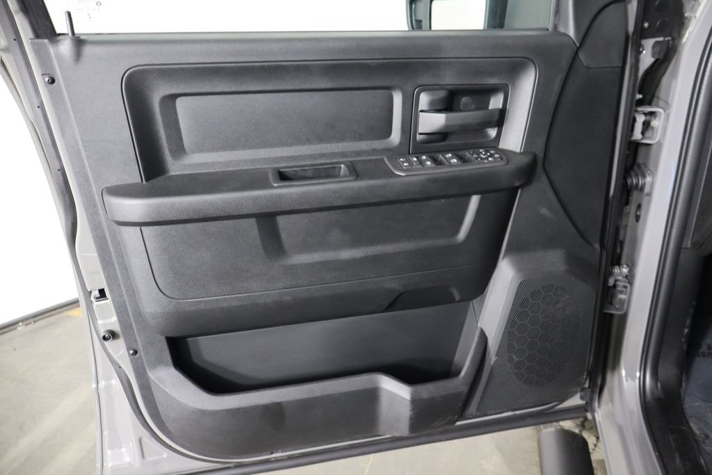 New 2027 RAM 2500 Tradesman AWD/4WD image 19