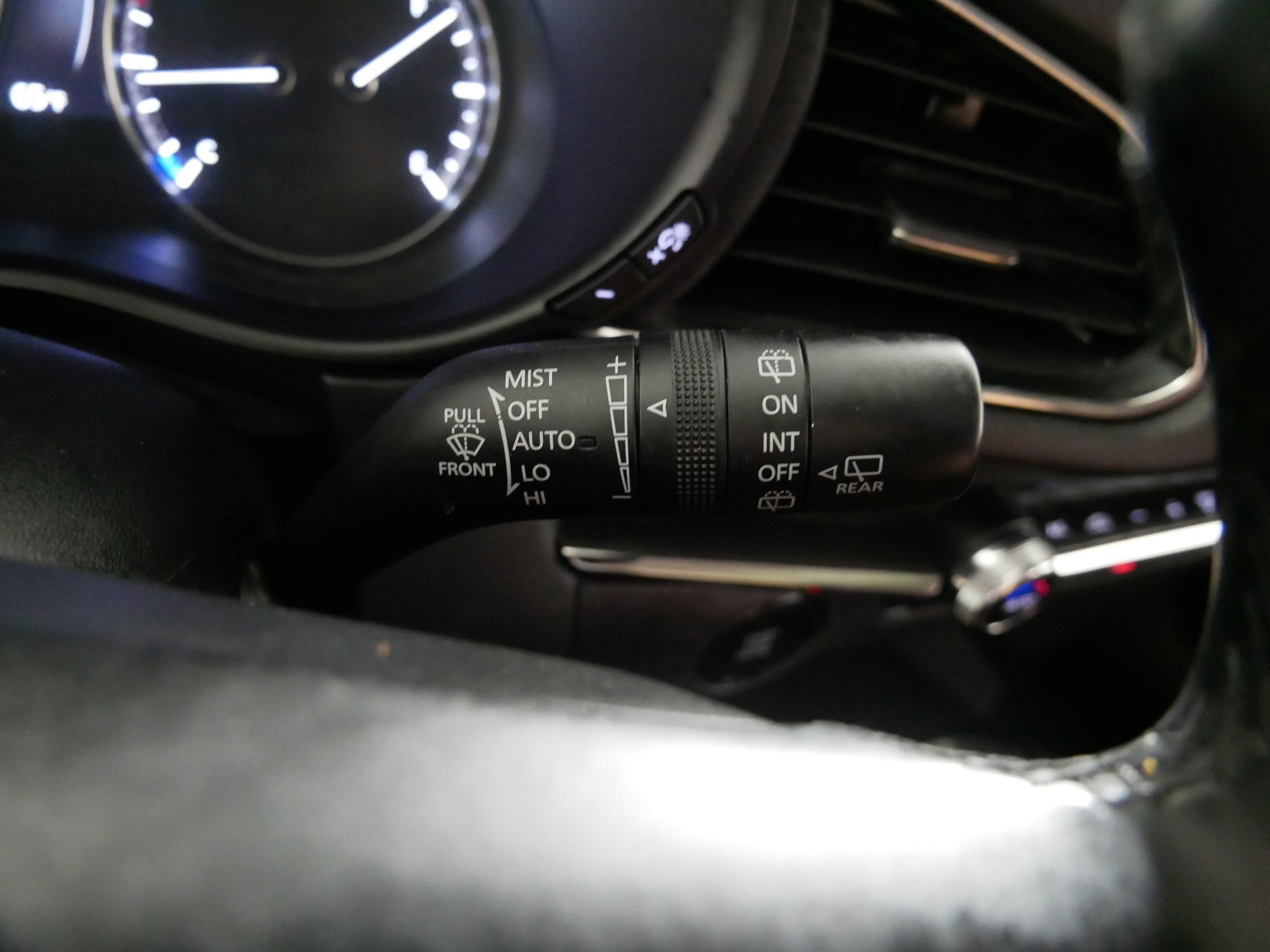 Used 2024 MAZDA CX-30 AWD 2.5 S w/ Preferred Package image 31