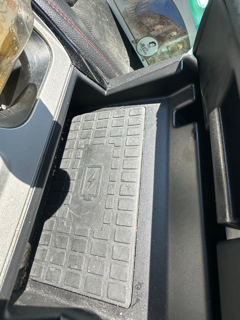 Used 2022 Ford Explorer ST-Line w/ Class IV Trailer Tow Package AWD/4WD image 7