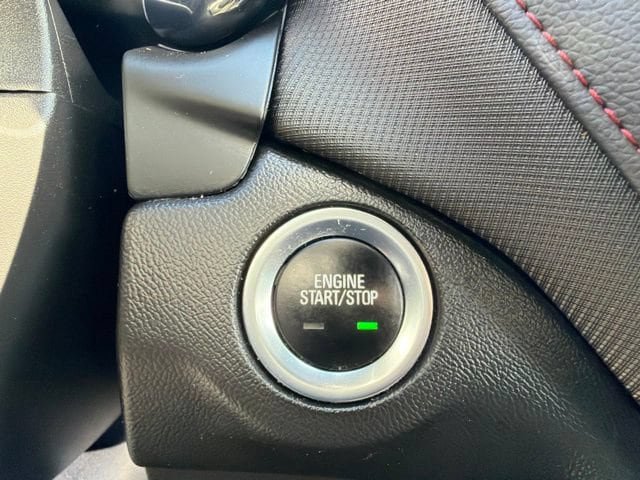 Used 2023 Chevrolet Equinox RS AWD/4WD image 22
