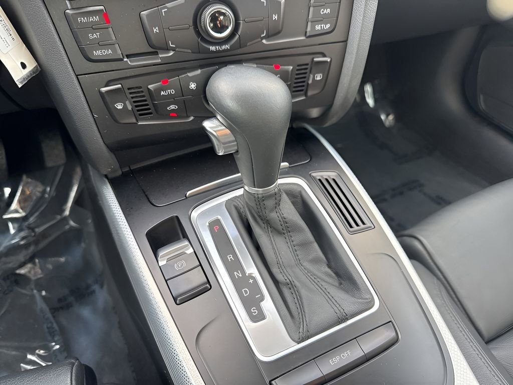 Used 2010 Audi A4 2.0T Premium image 17