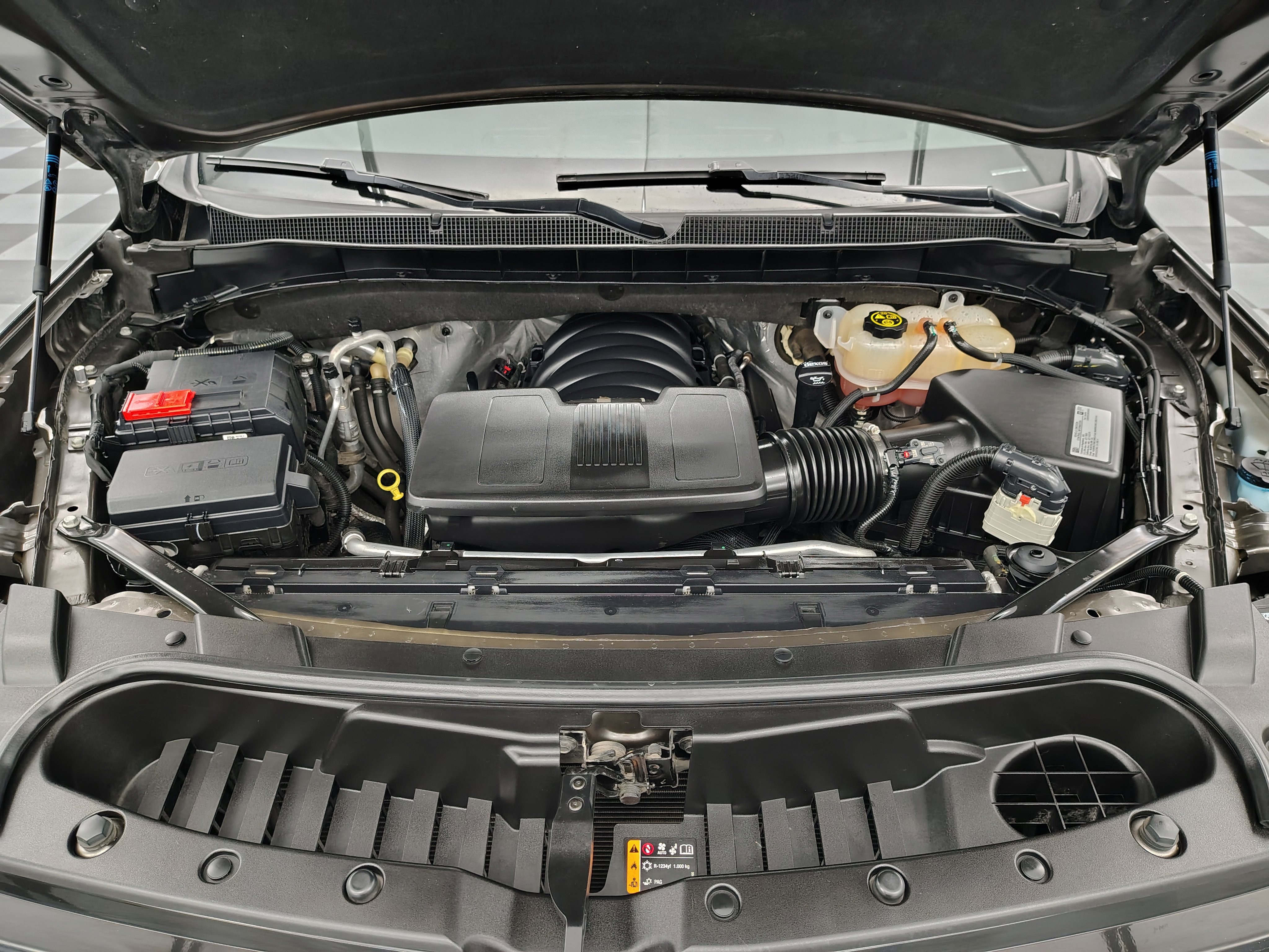 Used 2021 Chevrolet Tahoe Z71 image 18