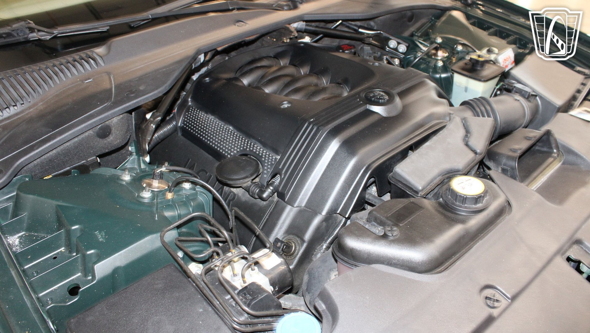 Used 2004 Jaguar XJ8 RWD image 18