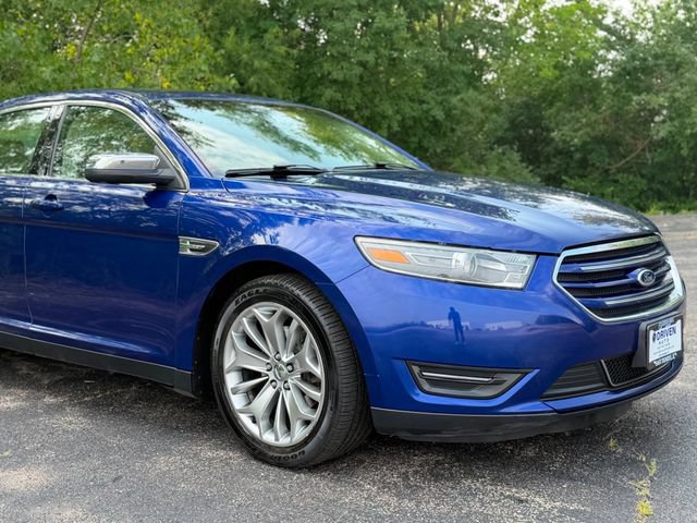 Used 2013 Ford Taurus Limited FWD image 5