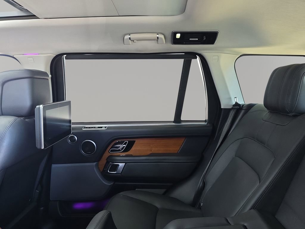 Used 2018 Land Rover Range Rover Long Wheelbase Supercharged image 26