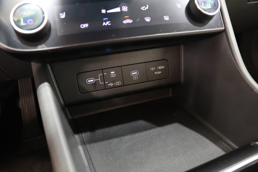 Used 2025 Hyundai Sonata SEL FWD image 25