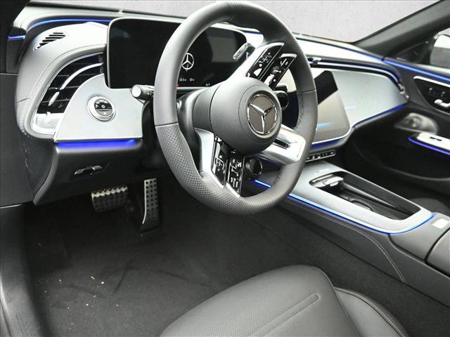 New 2026 Mercedes-Benz E 53 AMG e 4MATIC Sedan image 10