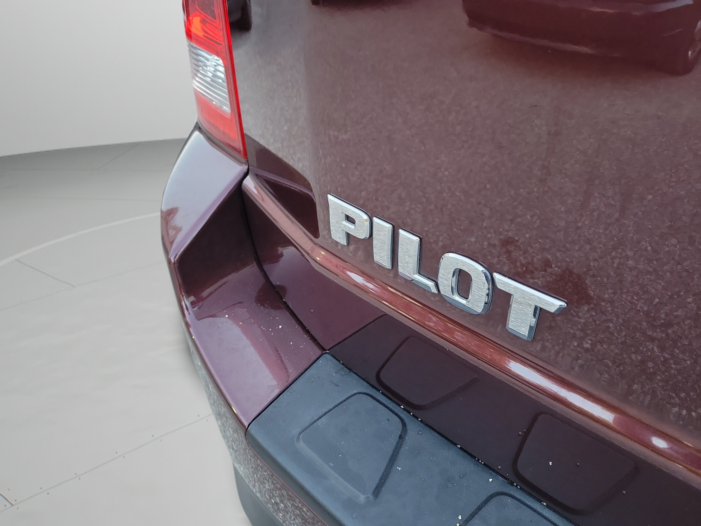 Used 2015 Honda Pilot LX image 31