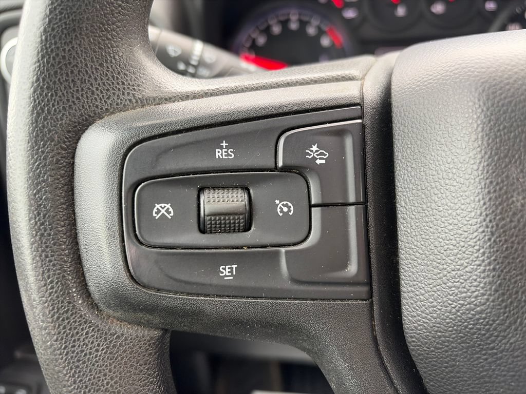 Used 2023 Chevrolet Silverado 1500 Custom AWD/4WD image 11