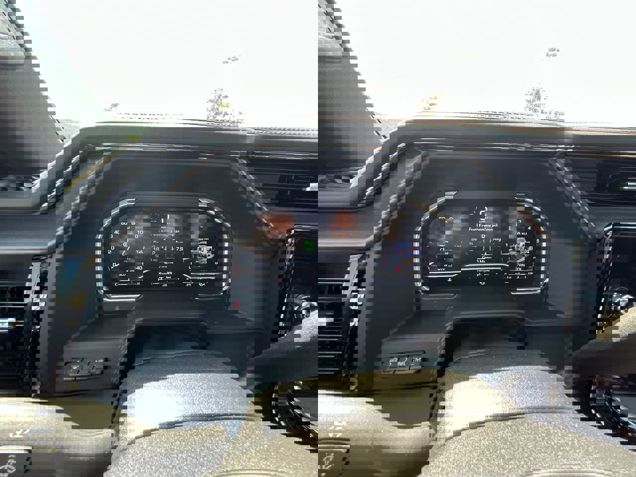 Used 2024 GMC Sierra 2500 AT4 w/ Technology Package image 31