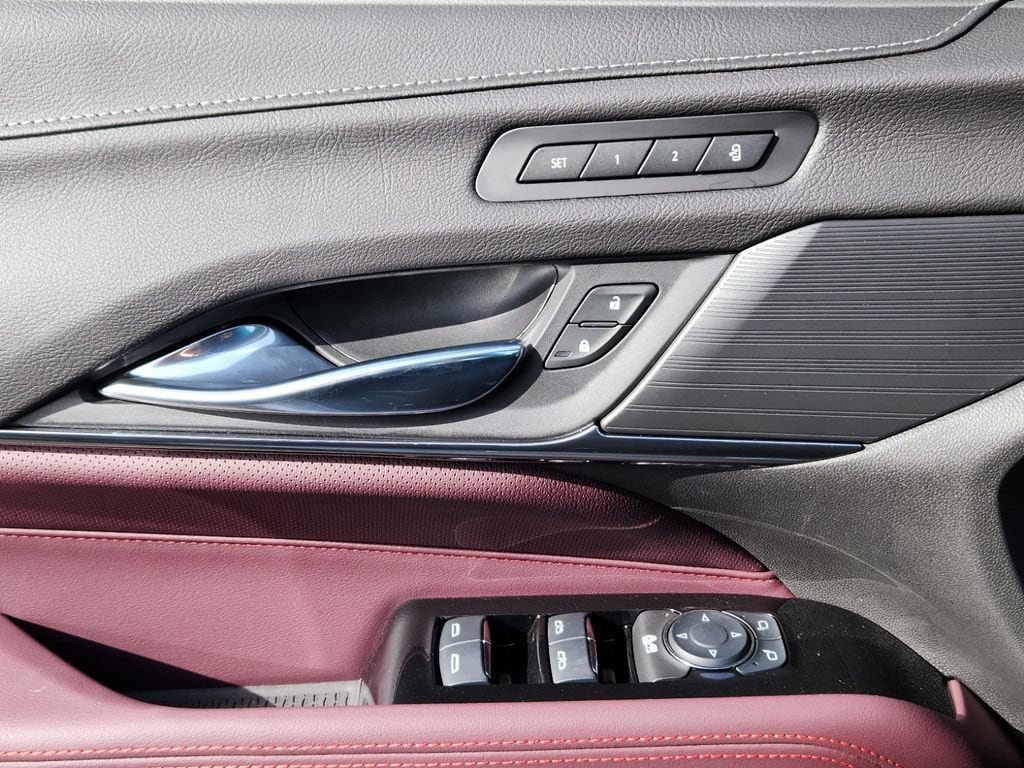 New 2025 Cadillac CT4 Sport w/ Technology Package AWD/4WD image 15
