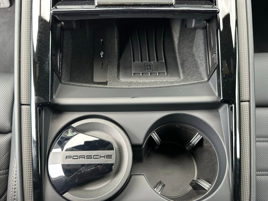 Used 2025 Porsche Panamera Turbo image 23