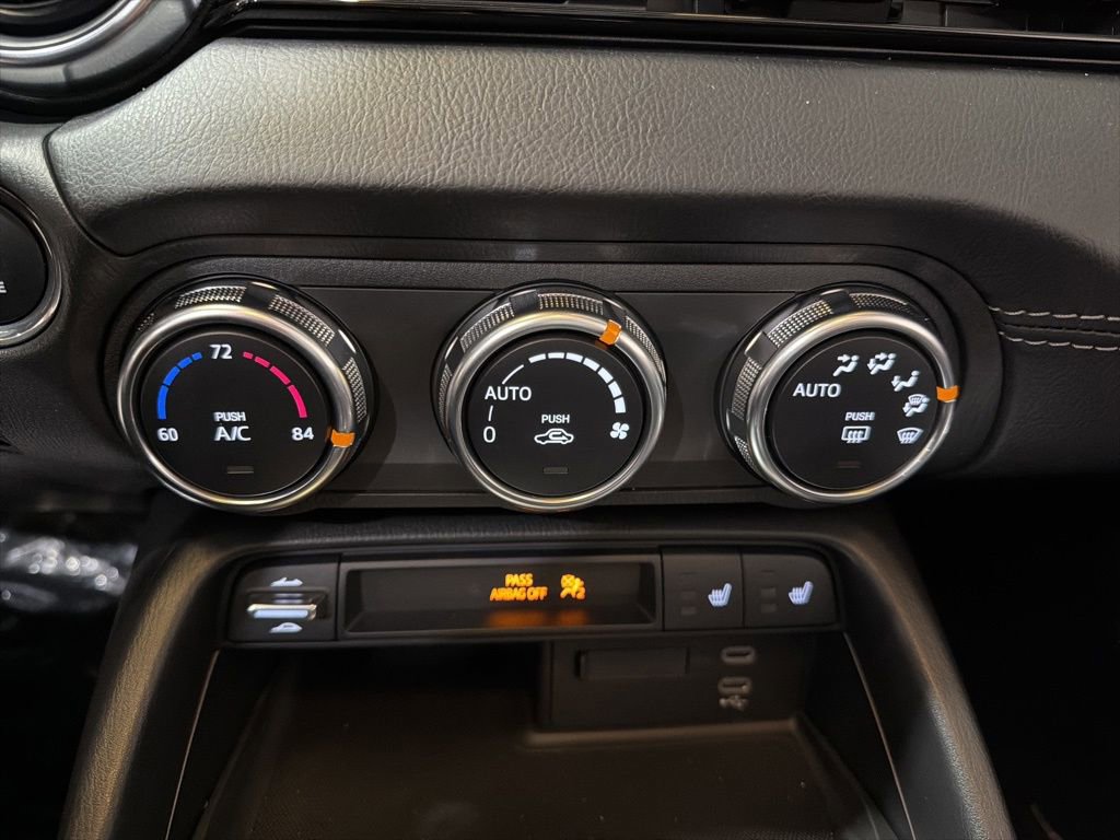 New 2025 MAZDA MX-5 Miata RF Grand Touring image 18