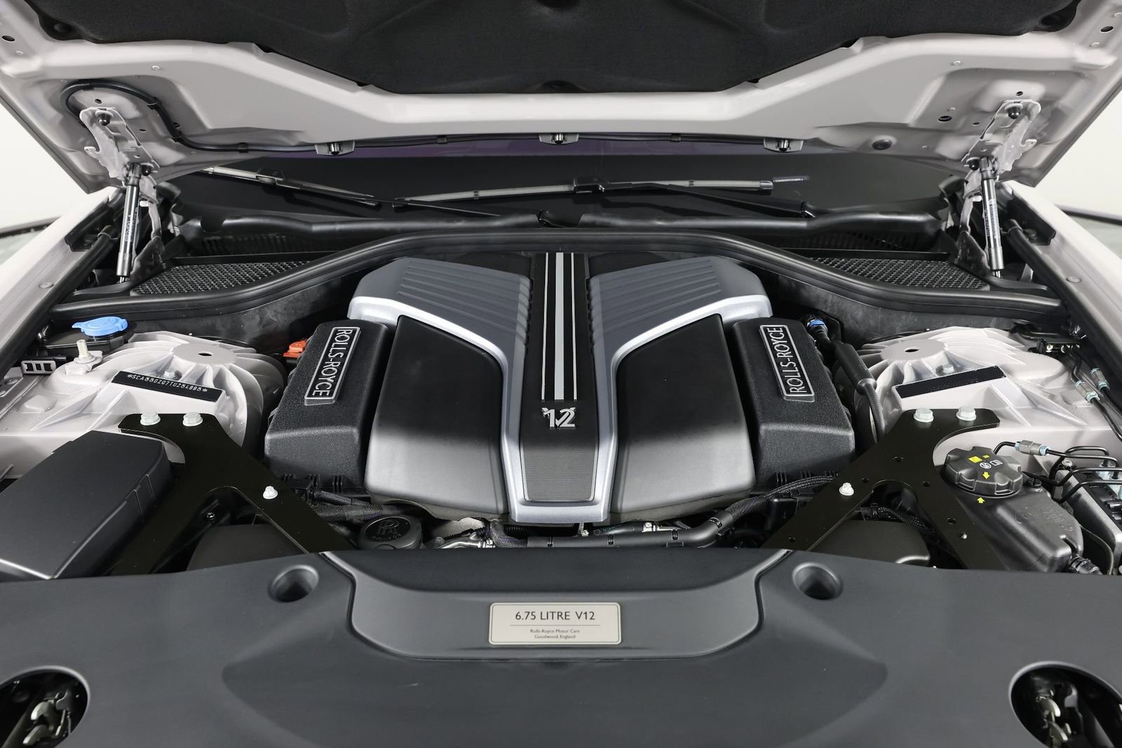New 2026 Rolls-Royce Ghost Black Badge AWD/4WD image 27