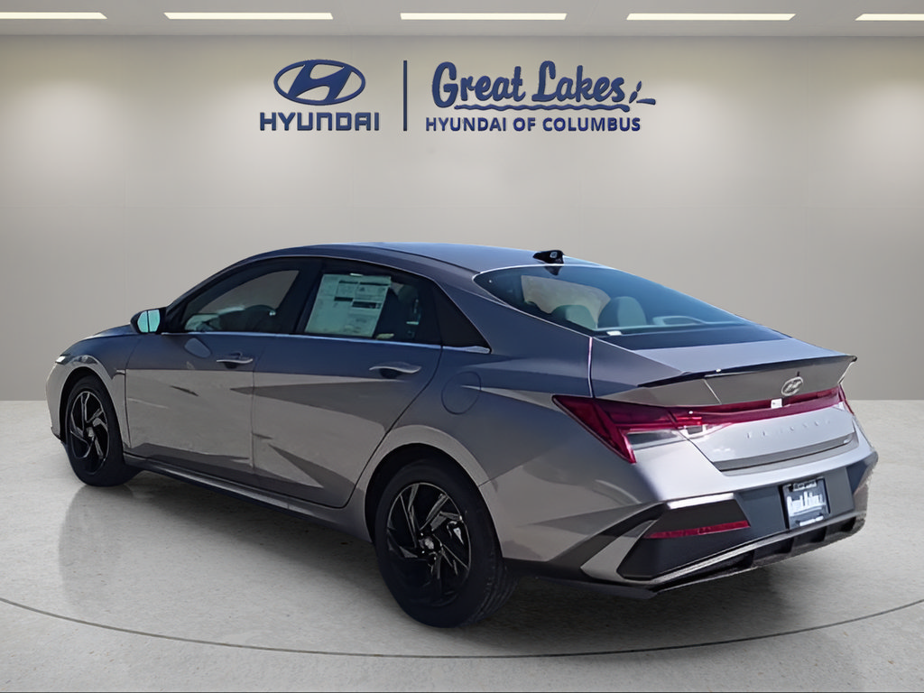 New 2026 Hyundai Elantra SEL Sport Premium w/ Cargo Package FWD image 3