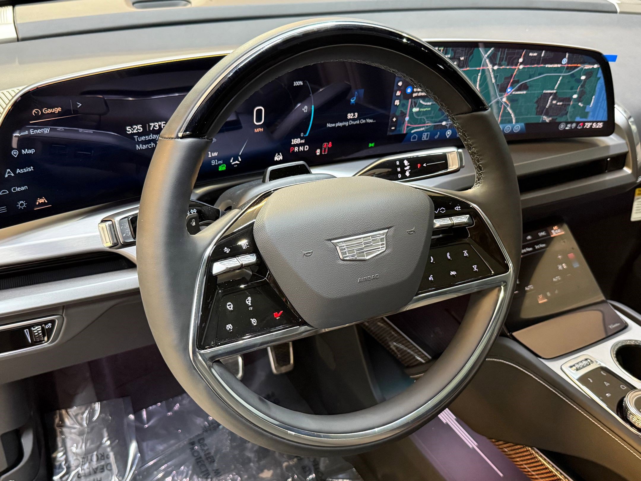 New 2026 Cadillac Vistiq Sport w/ LPO, Floor Liner Package image 15