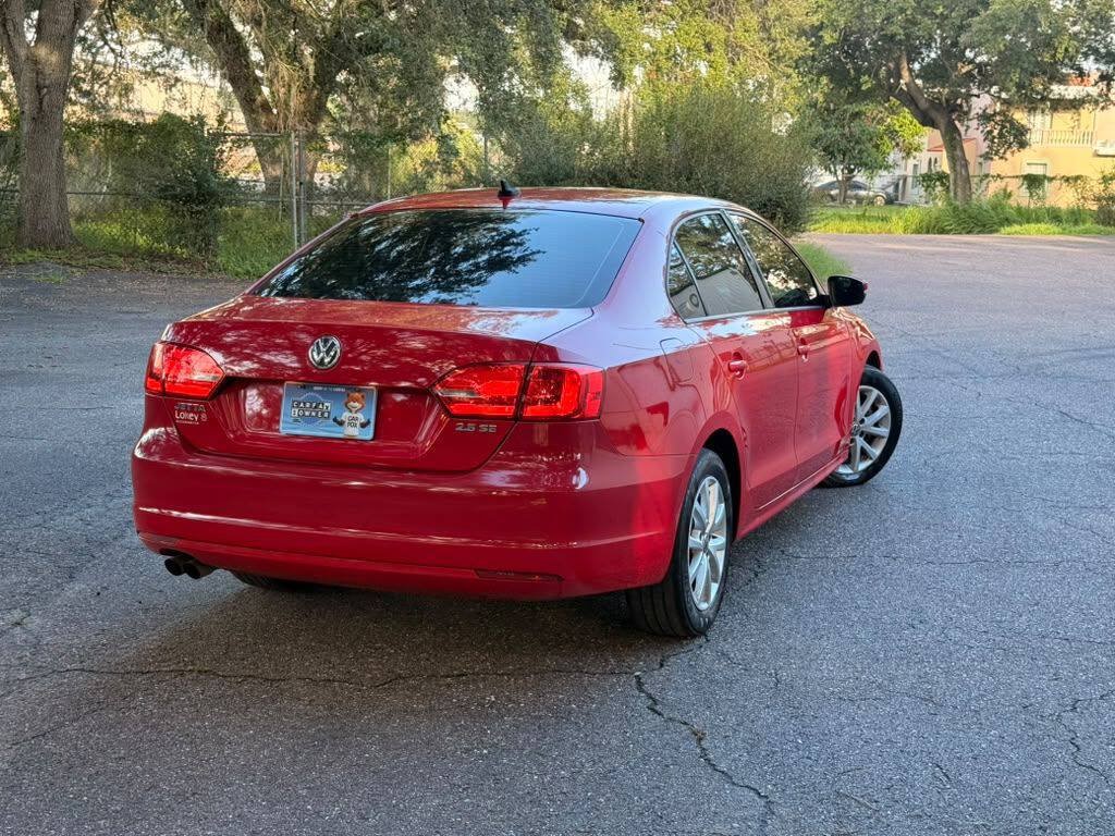 Used 2012 Volkswagen Jetta SE FWD image 5