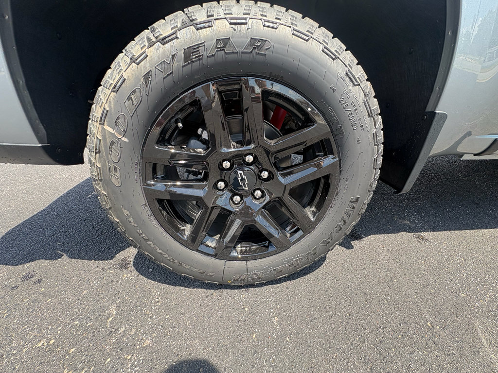 New 2026 Chevrolet Silverado 1500 RST w/ Z71 Off-Road Package AWD/4WD image 4