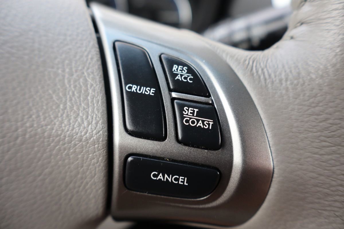 Used 2011 Subaru Forester 2.5X Limited w/ Utility Pkg image 31