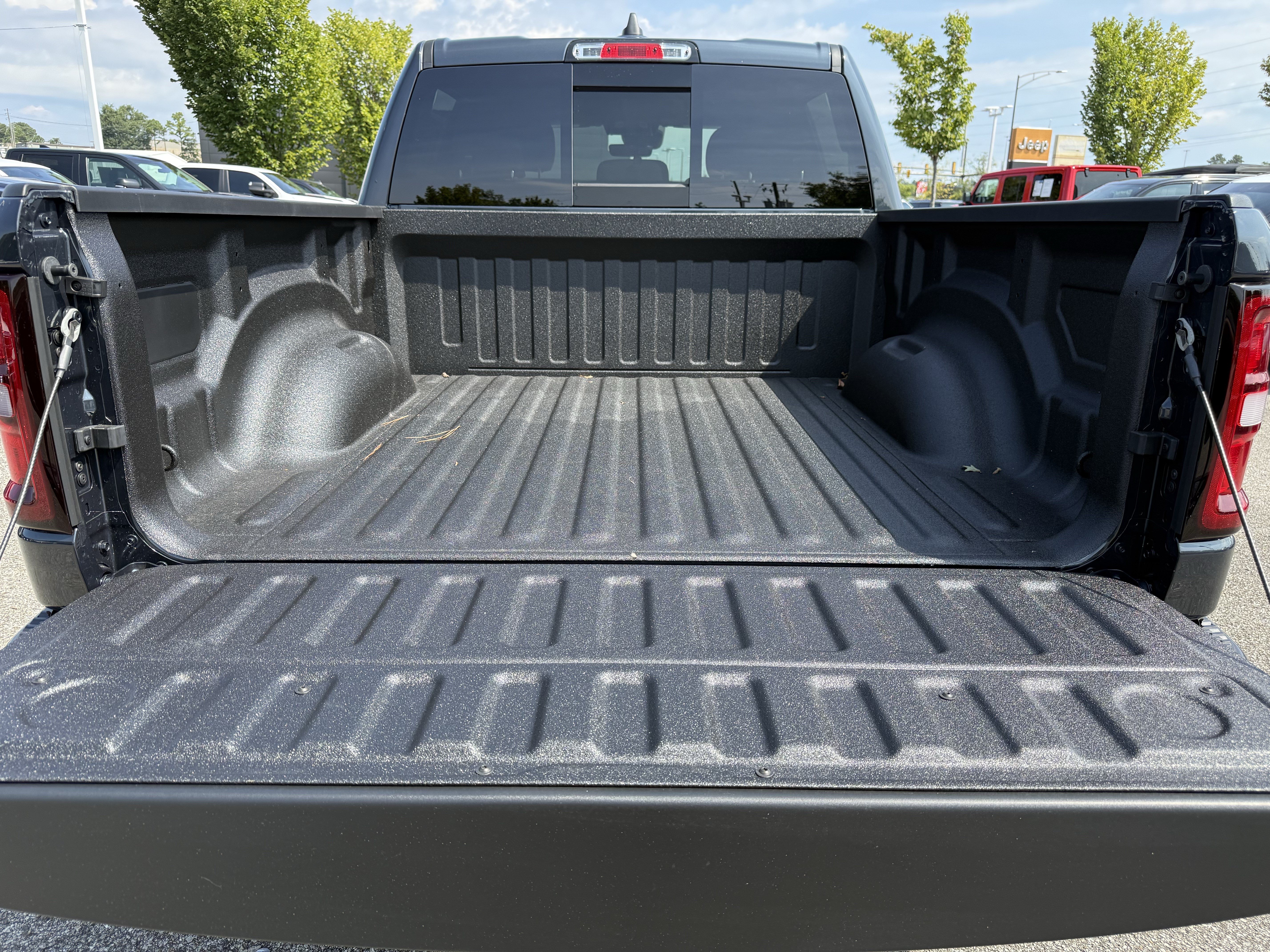 New 2026 RAM 1500 Warlock AWD/4WD image 31