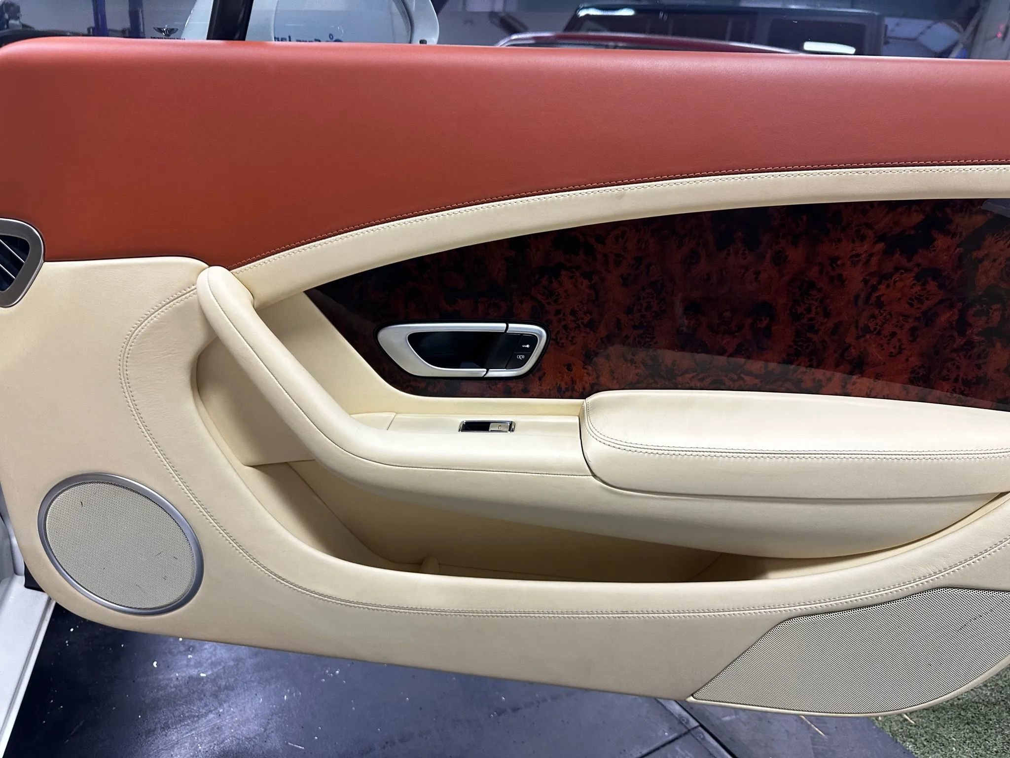 Used 2014 Bentley Continental GT image 21