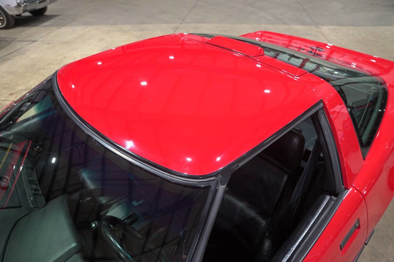 Used 1990 Chevrolet Corvette Coupe RWD image 23