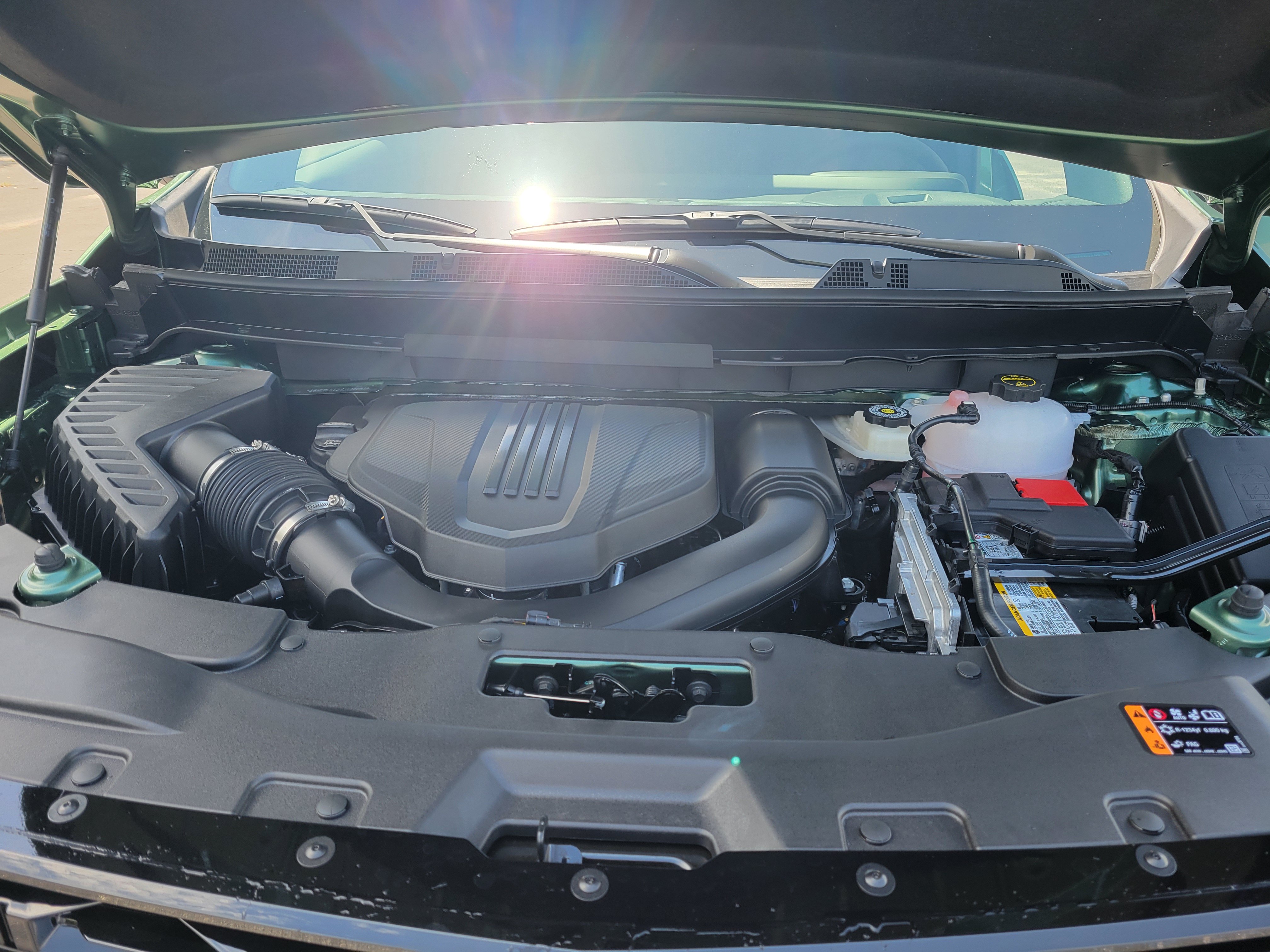 New 2027 Chevrolet Traverse RS w/ LPO, Floor Liner Package FWD image 12