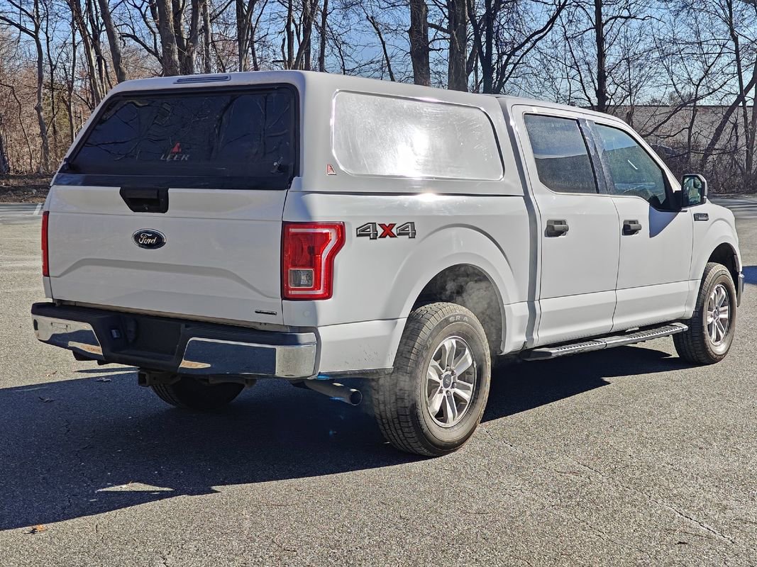 Used 2016 Ford F150 XLT w/ Trailer Tow Package image 4