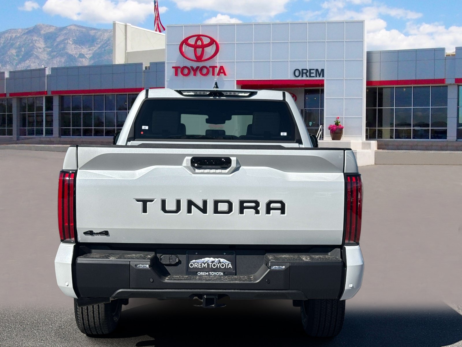New 2026 Toyota Tundra Limited AWD/4WD image 4