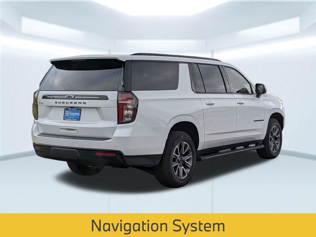 Used 2023 Chevrolet Suburban Z71 w/ Luxury Package image 5