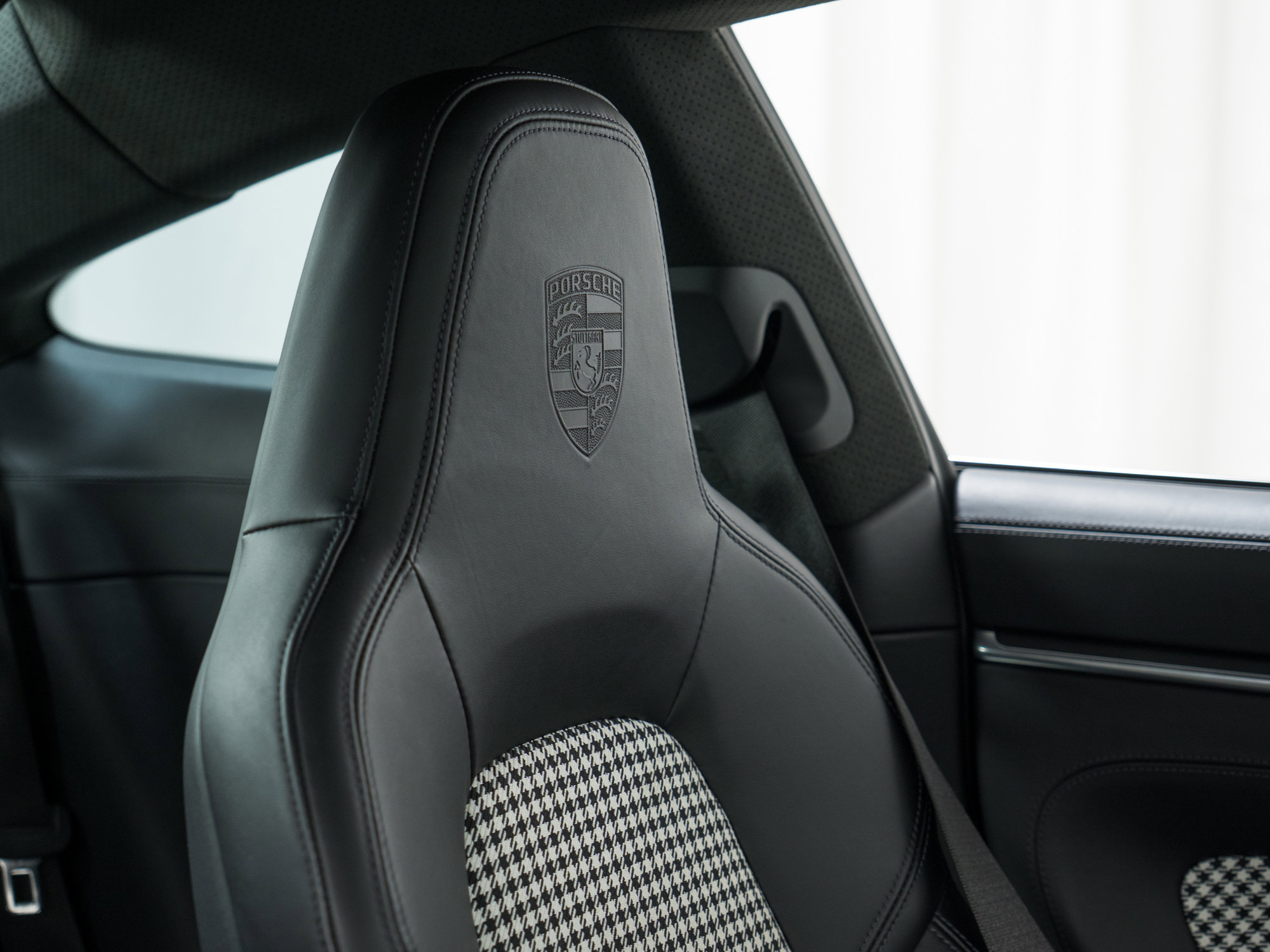 Used 2023 Porsche 911 Sport Classic image 33