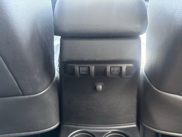 Used 2014 Jeep Wrangler Unlimited Rubicon w/ Connectivity Group image 40