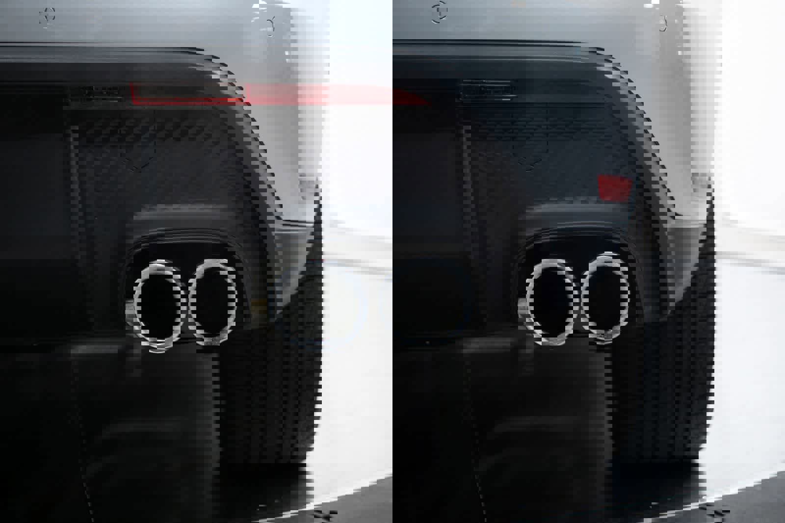 Certified 2026 Porsche Macan image 20