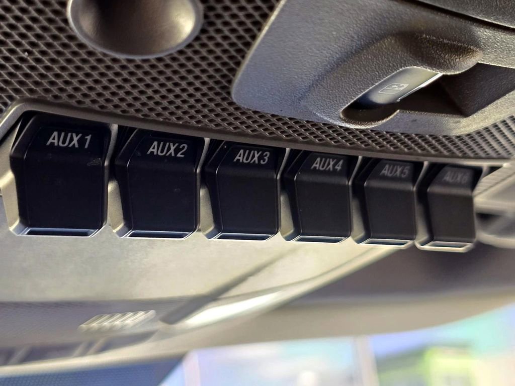 Used 2017 Ford F350 Lariat w/ Lariat Value Package image 19