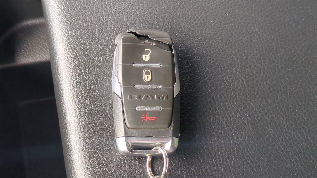 Used 2023 RAM 1500 Big Horn image 27