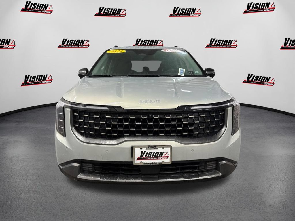 New 2025 Kia Carnival SX Prestige FWD video 2