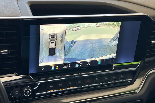 Used 2022 Chevrolet Silverado 1500 ZR2 w/ Technology Package AWD/4WD image 27