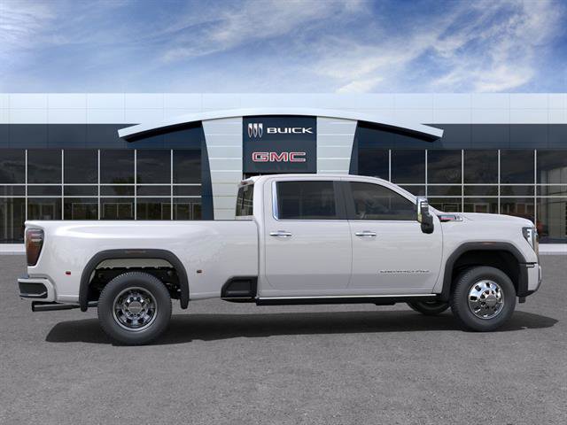 New 2025 GMC Sierra 3500 Denali w/ Denali Reserve Package image 5
