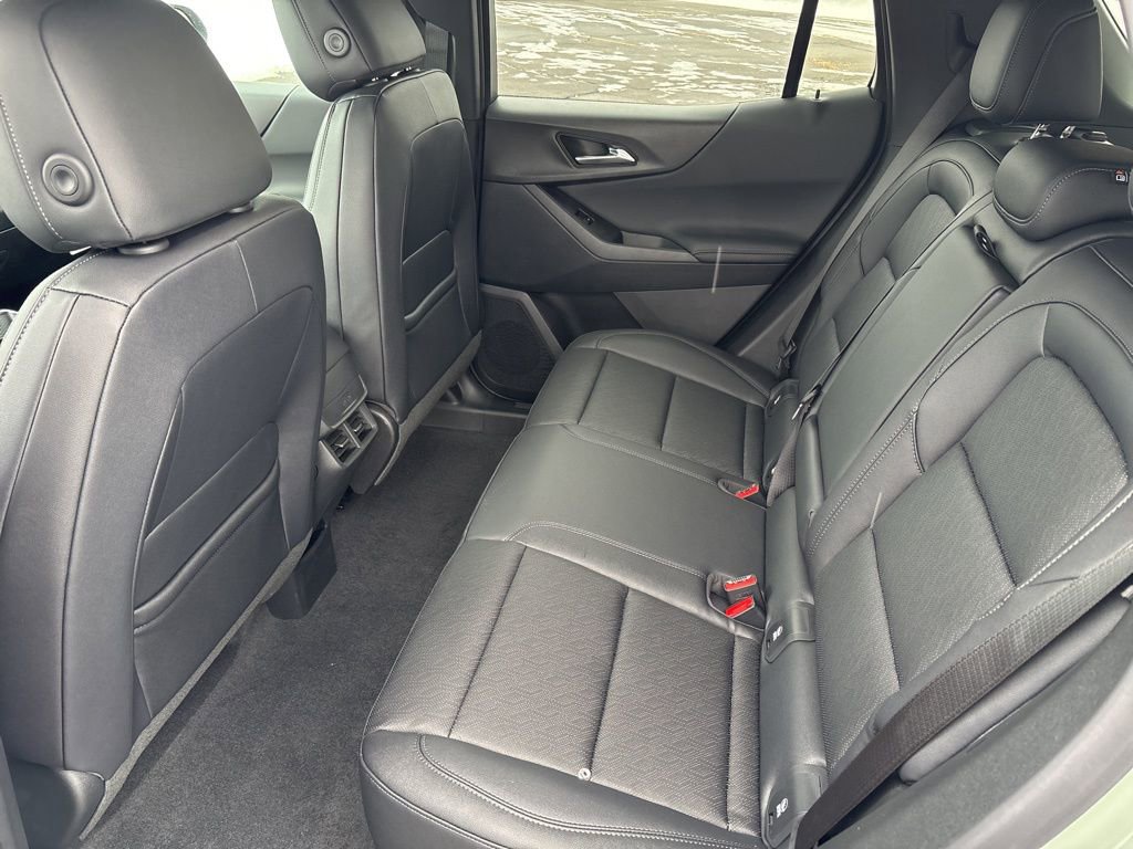 New 2026 Chevrolet Equinox LT w/ Convenience Package II image 21