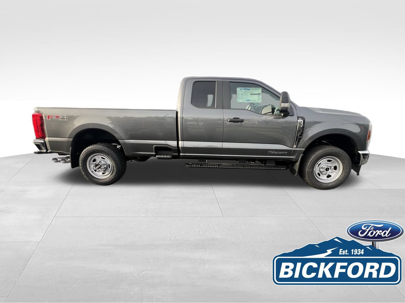 New 2026 Ford F350 XL w/ FX4 Off-Road Package AWD/4WD image 4