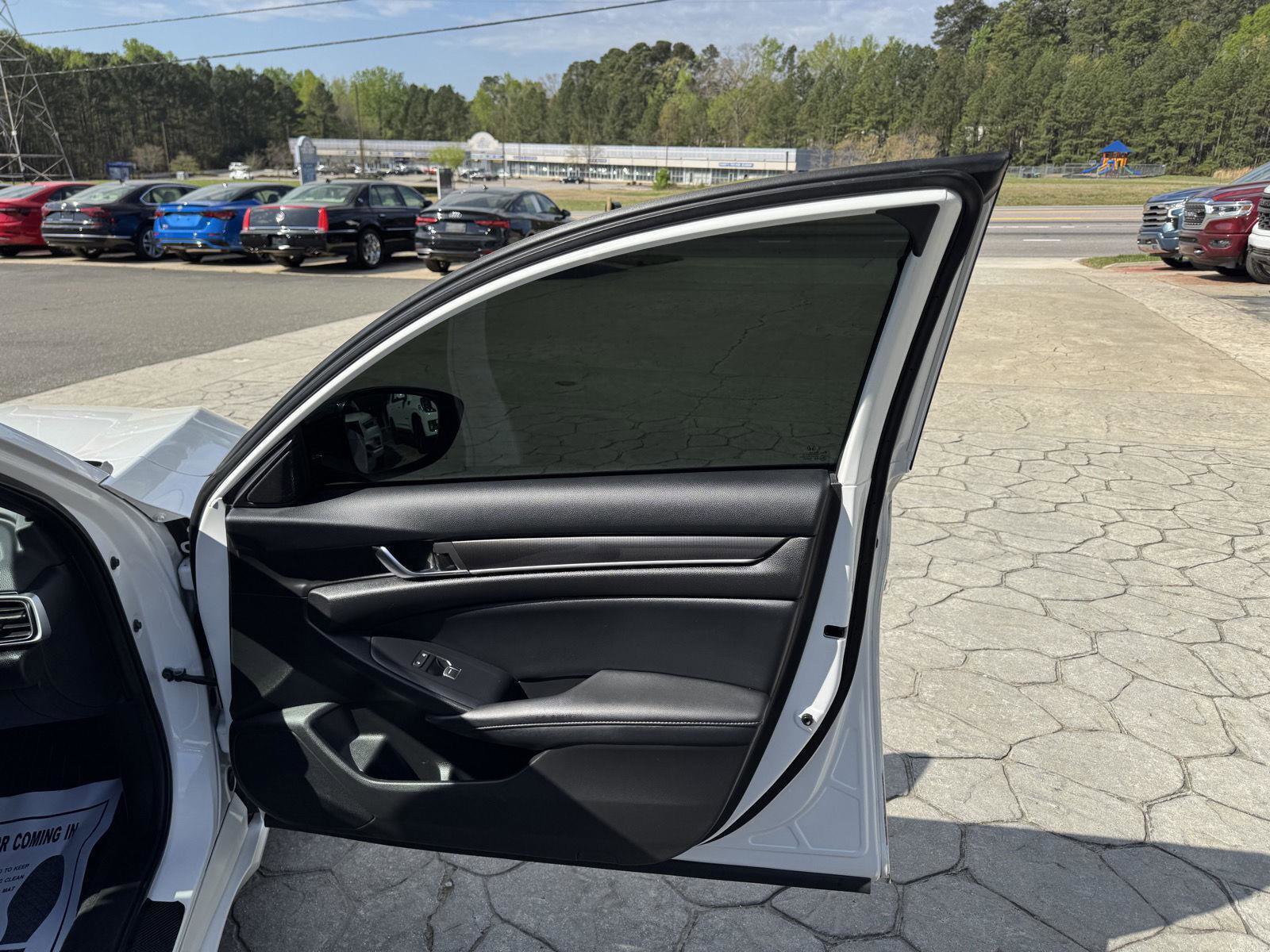 Used 2022 Honda Accord Sport image 18