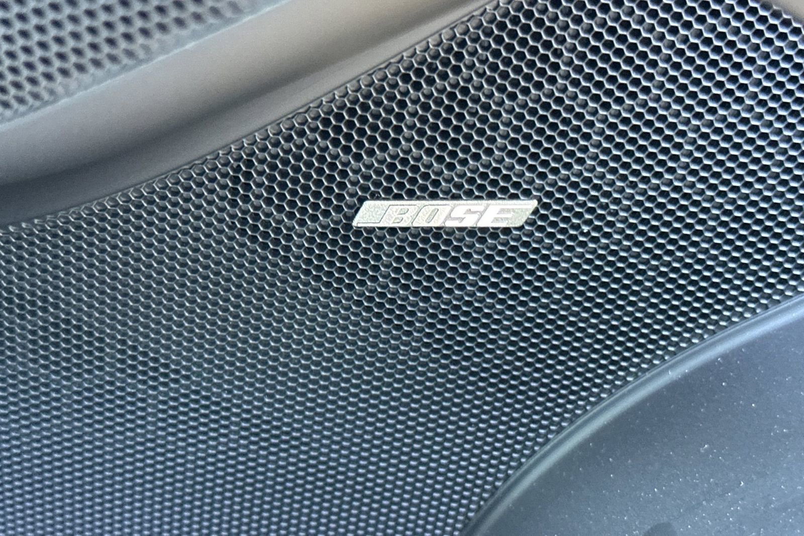 Certified 2016 Porsche 911 R image 32