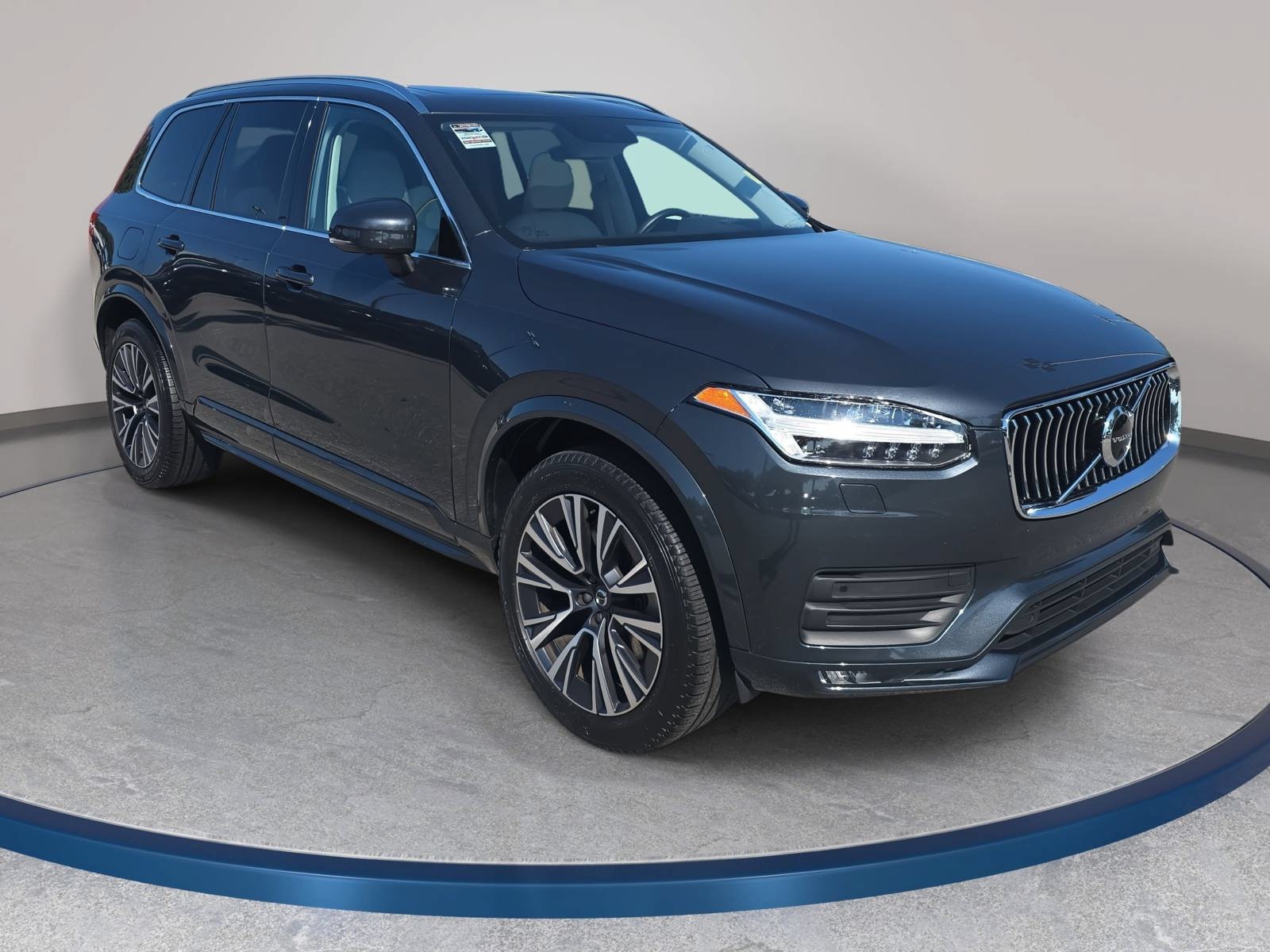 Used 2022 Volvo XC90 T5 Momentum FWD image 3