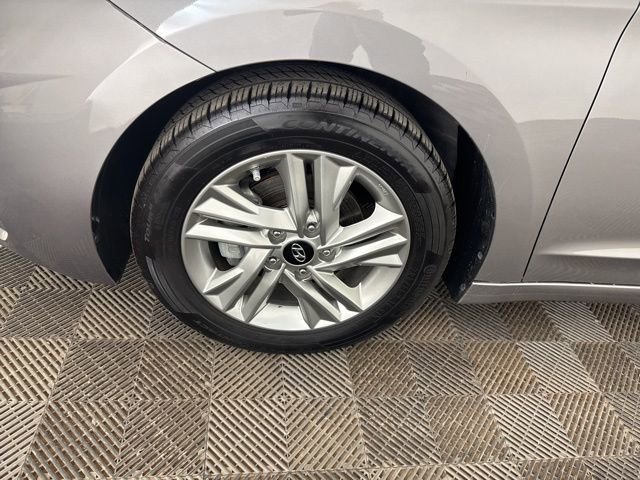 Used 2020 Hyundai Elantra SEL image 28