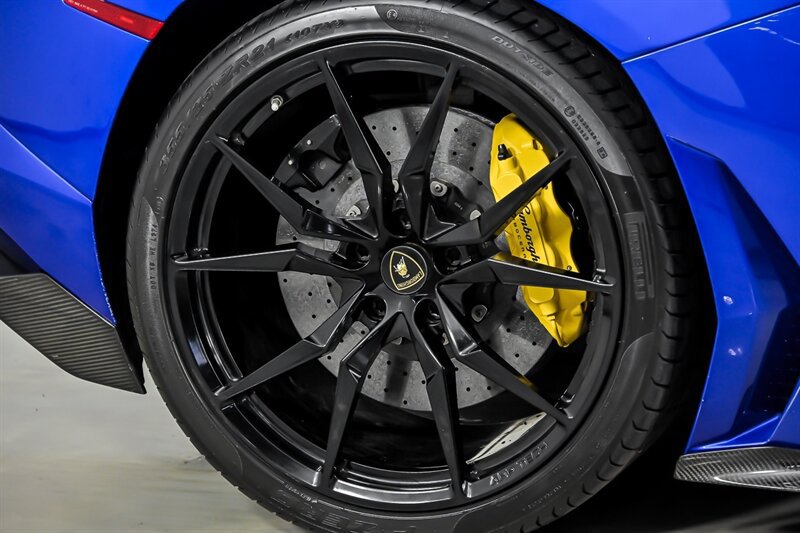 Used 2014 Lamborghini Aventador LP 700-4 AWD/4WD image 14