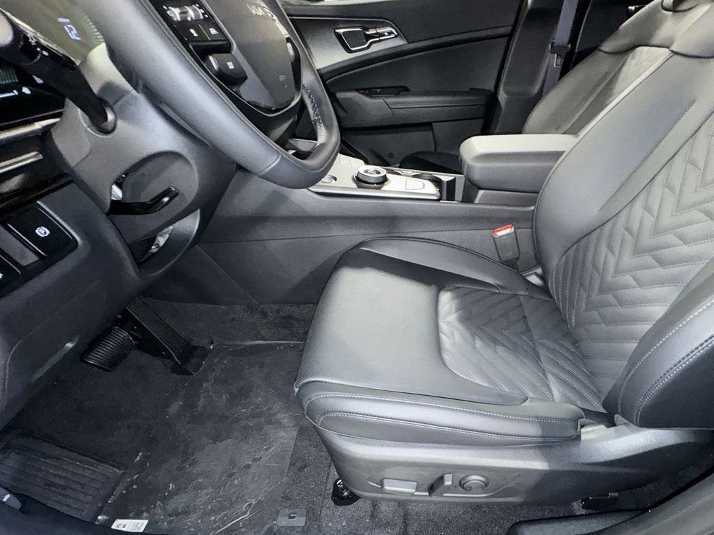 New 2026 Kia Sportage X-Line image 16