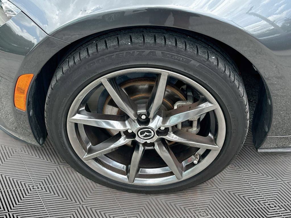 Used 2020 MAZDA MX-5 Miata Grand Touring RWD image 29